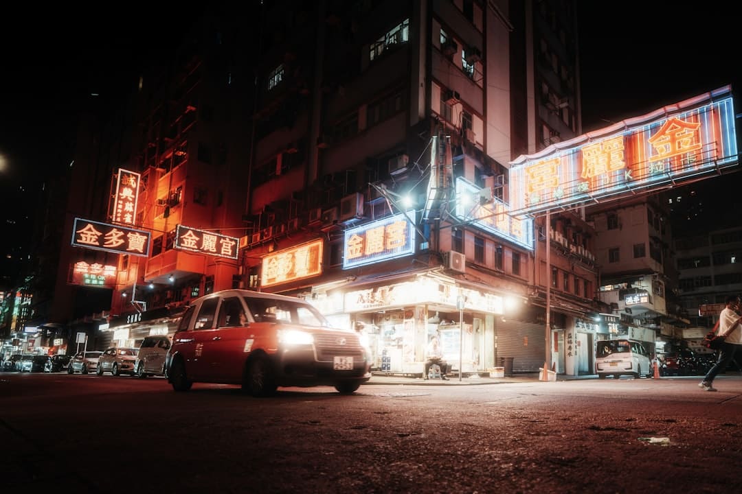 公路旁边坡塌方！龙海区交通运输局清晨抢险保疏通